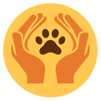 Mains entourant la patte